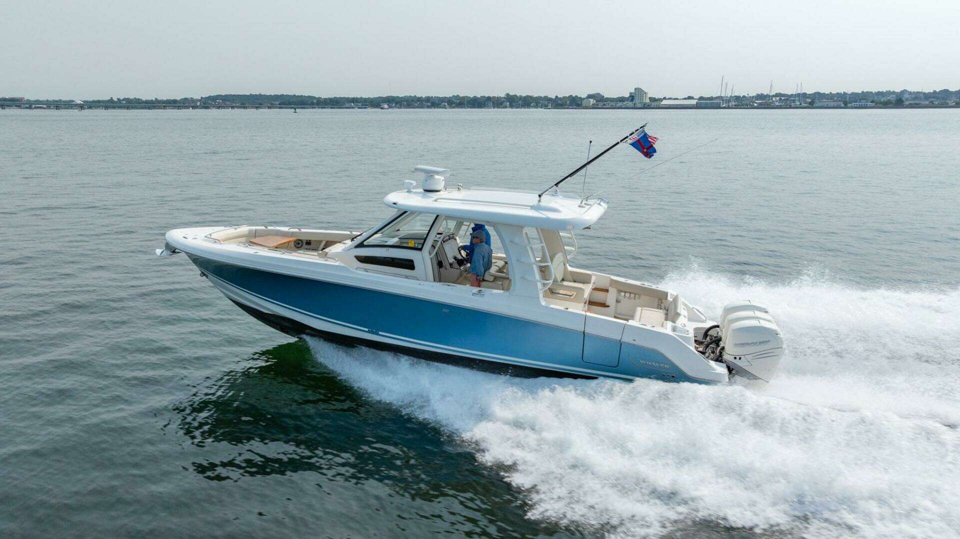 2019 Boston Whaler 350 EX Realm - Image 47