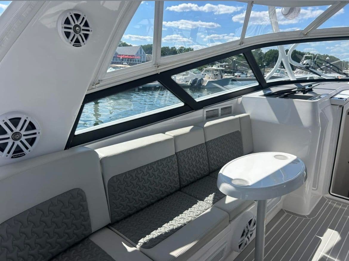 2021 INTREPID 438 EVOLUTION - Image 14