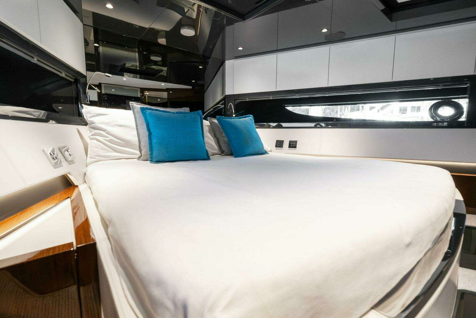 2023 Riva 68 Diable - Image 38