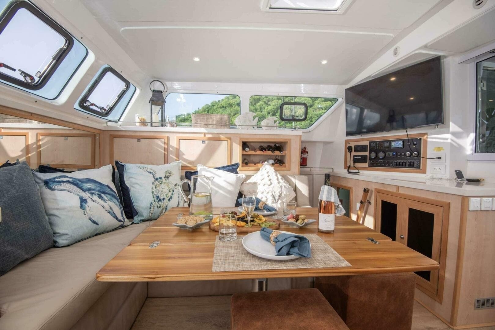 2023 Royal Cape Catamarans 570 Majestic - Image 23