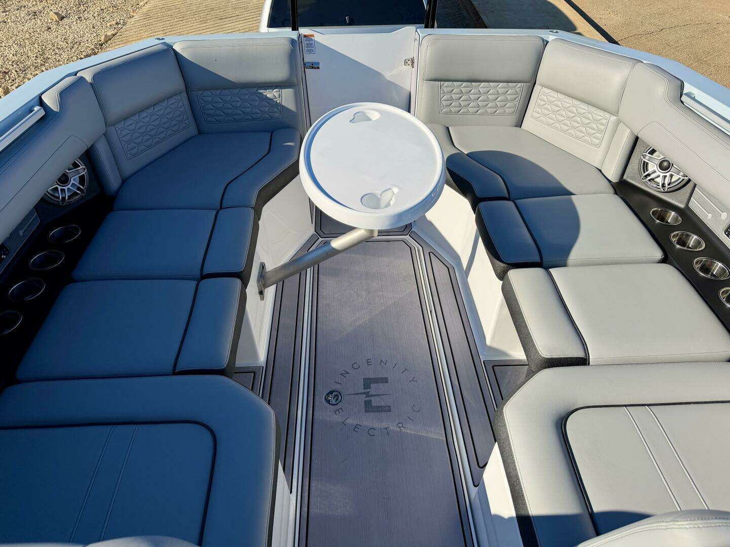 2023 Correct Craft Ingenity 23EL2 Electric Boat - Image 125