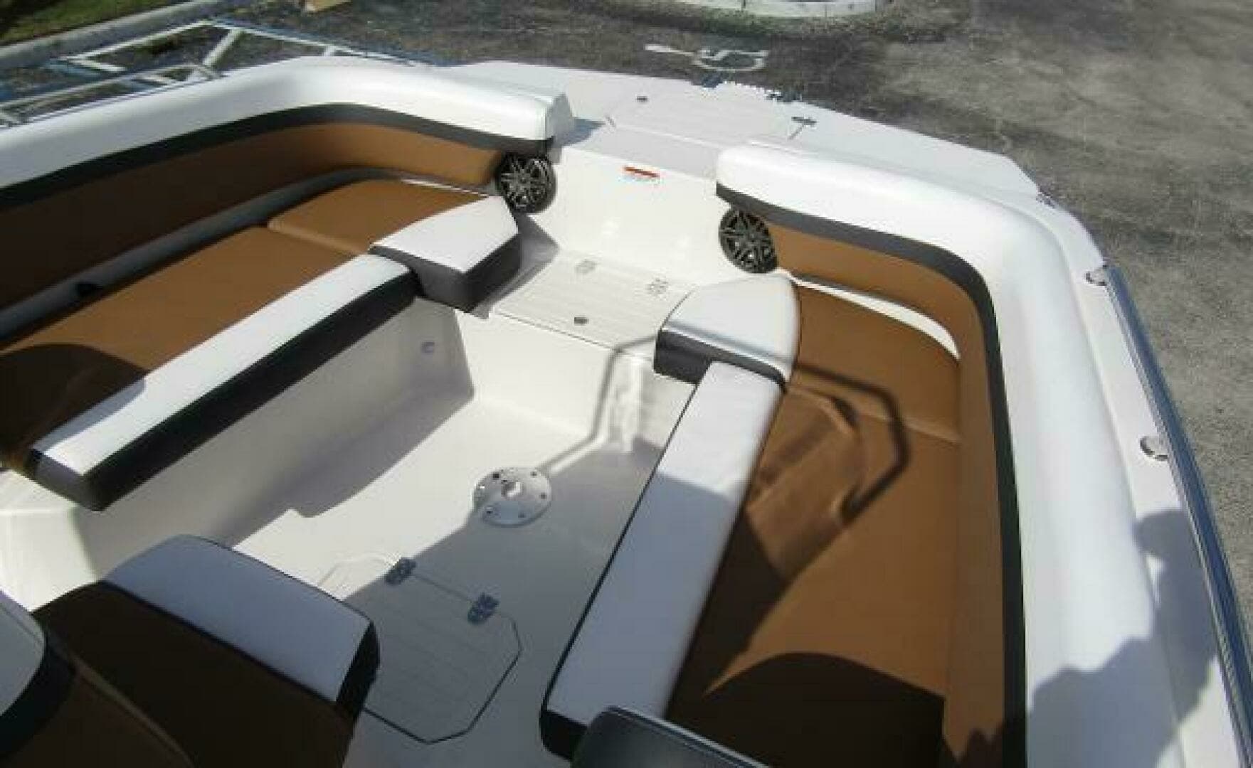 2024 Starcraft SVX 191 OB CC - Image 7