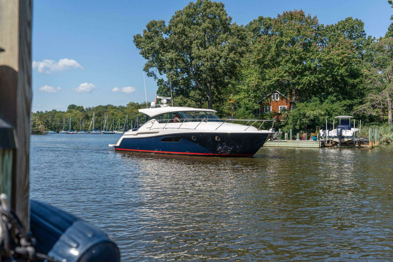 2015 Tiara Yachts 44 Coupe - Image 52