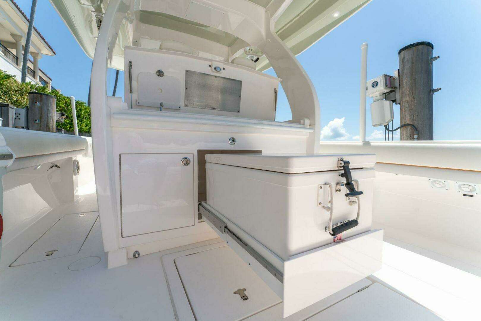 2021 Intrepid 407 Panacea - Image 12