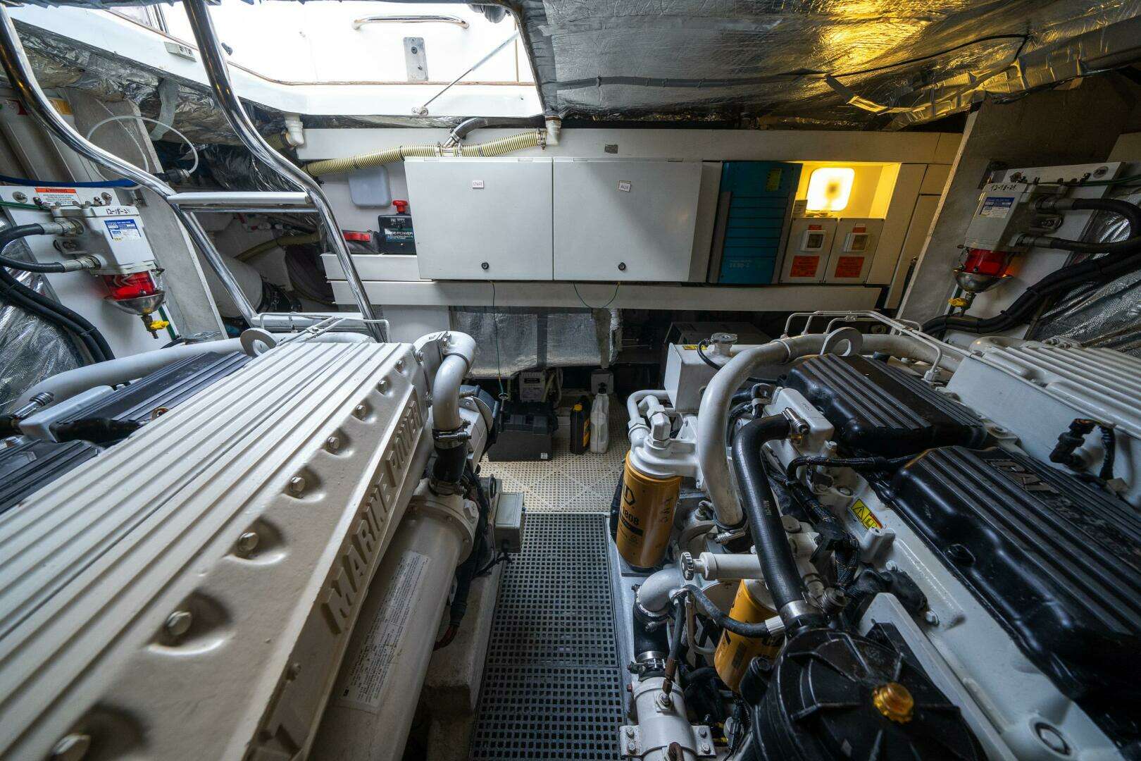 2012 Princess V52 - Image 34