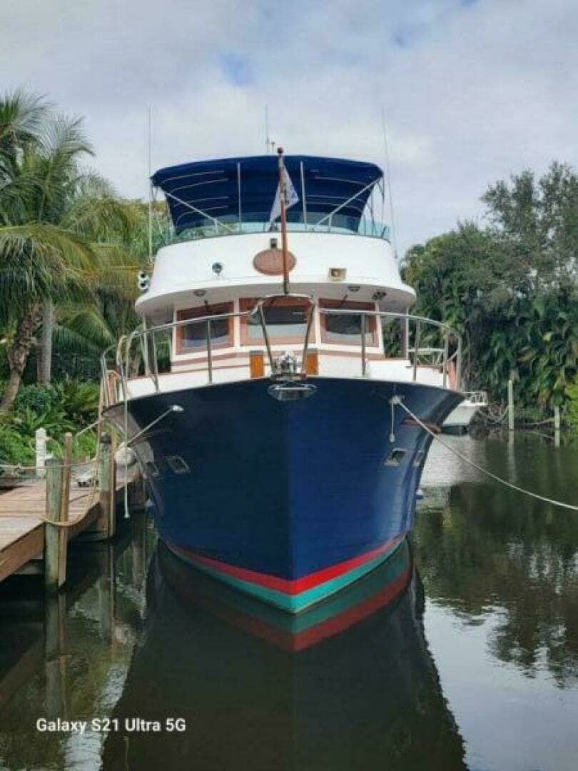 1987 Marine Trader Wide Body - Image 4