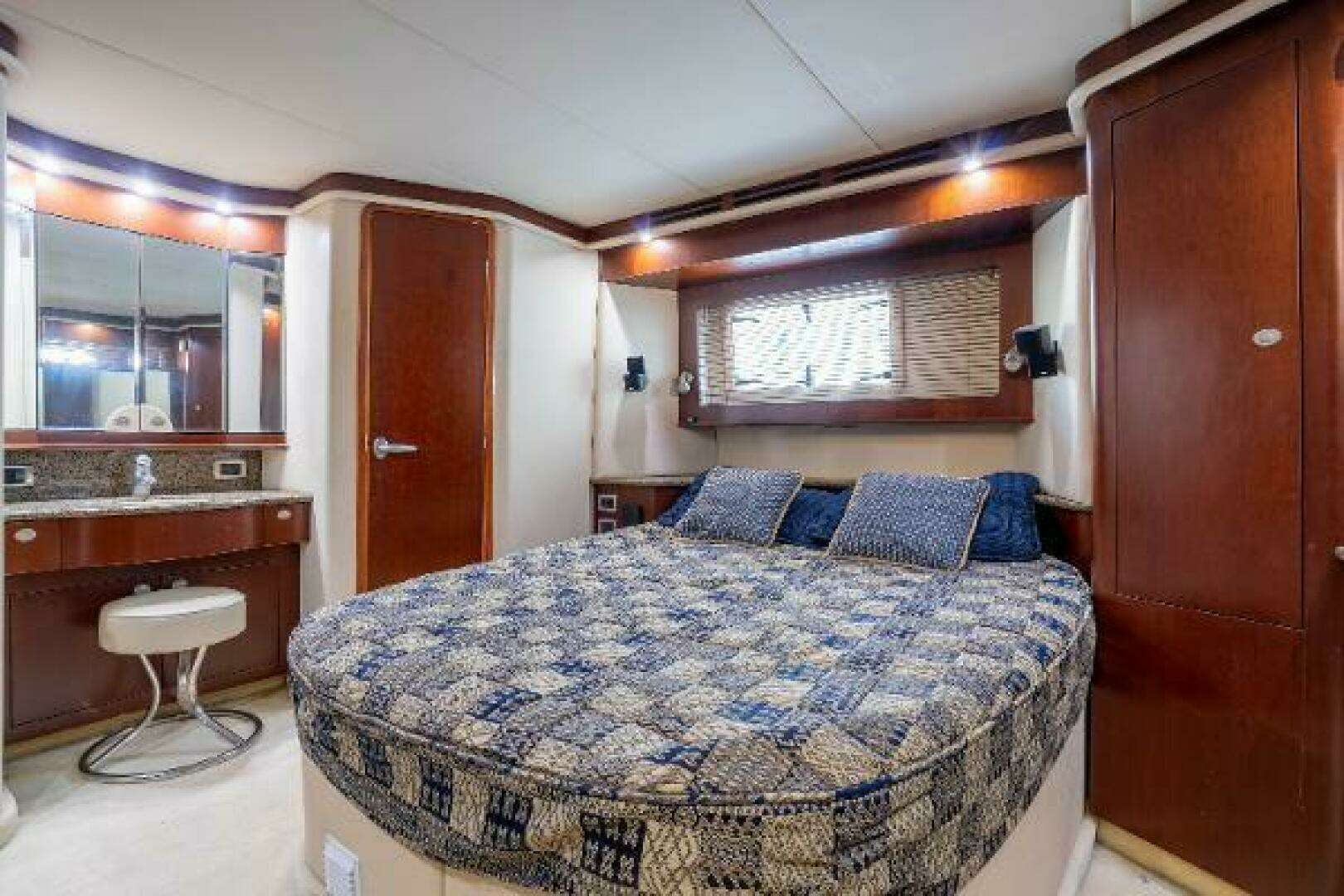 2005 Sea Ray 480 Motor yacht - Image 41