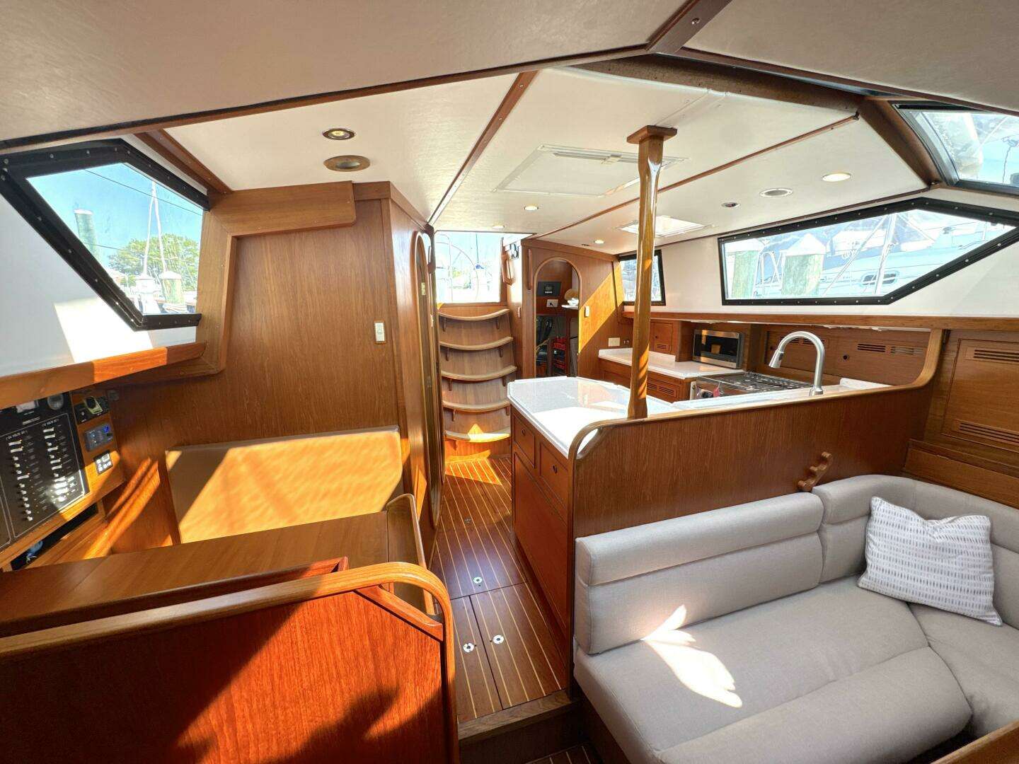 1999 Bowman 48 Aft Cockpit - Image 30