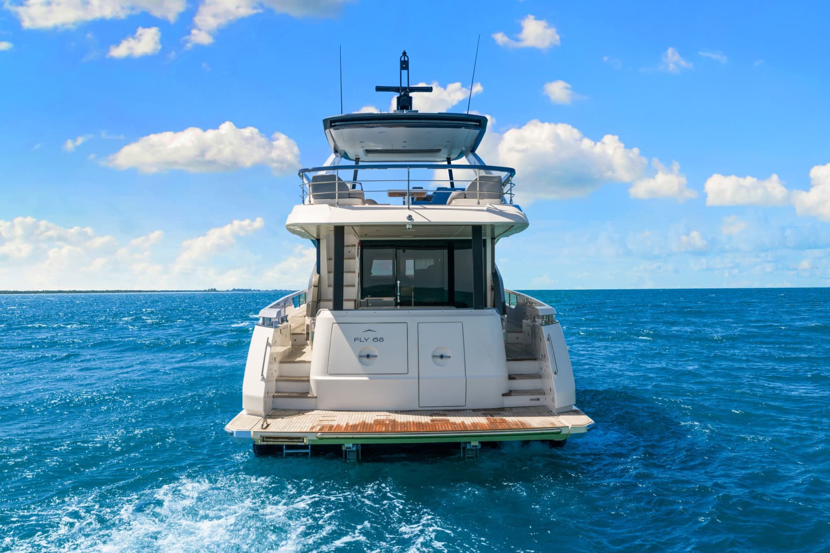 2025 Azimut 68 FLY - Image 18