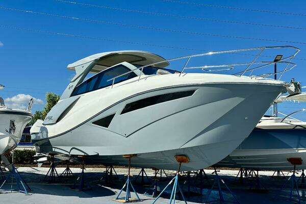 2024 NX Boats 360 Sport Coupe - Image 1