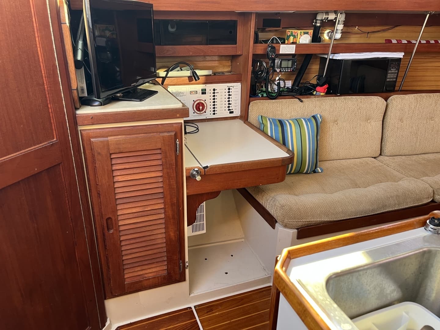 1986 Catalina 34 - Image 6