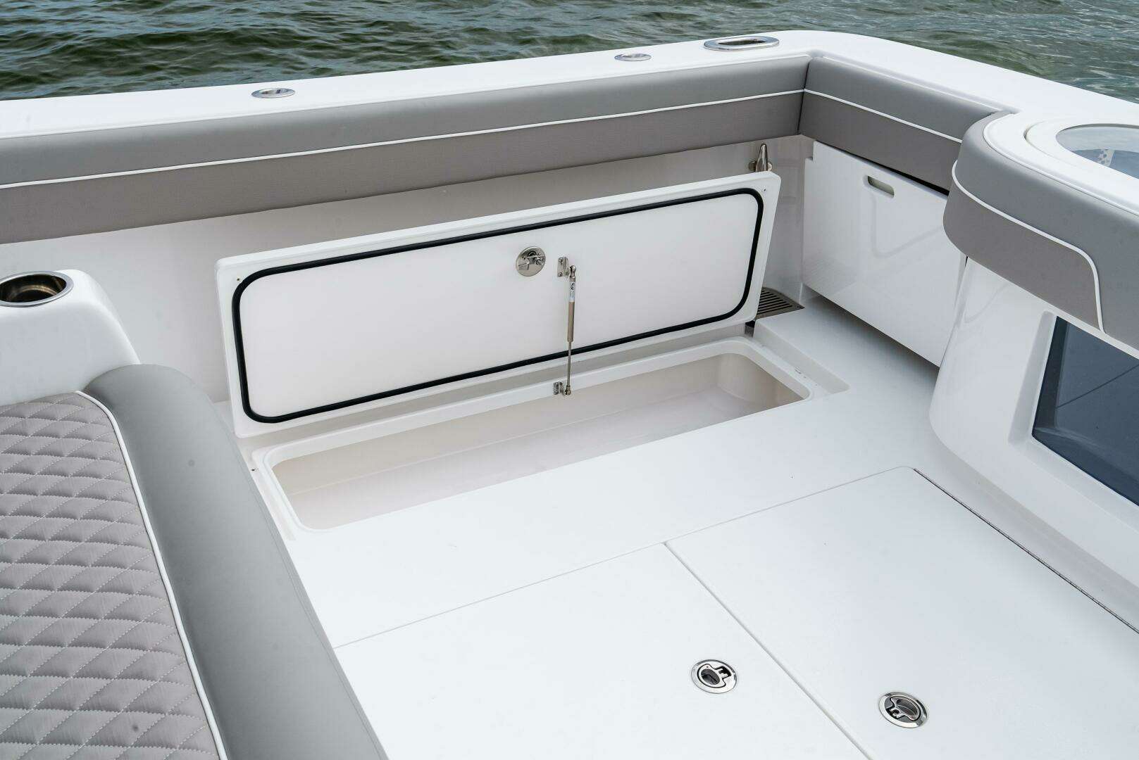 2027 Valhalla Boatworks V41 Center Console - Image 17