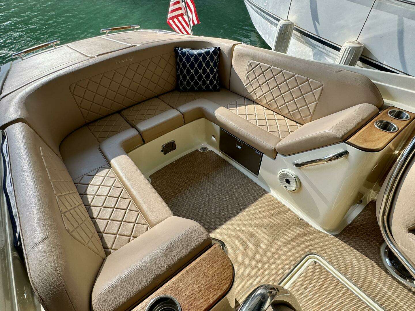 2018 Chris-Craft Launch 27 Heritage Trim Edition - Surf - Image 58