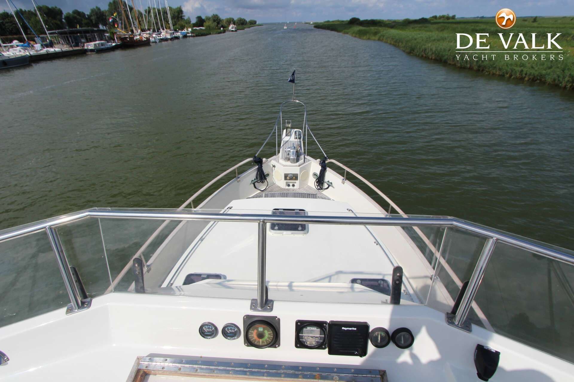 1988 Grand Banks 46 Classic - 16