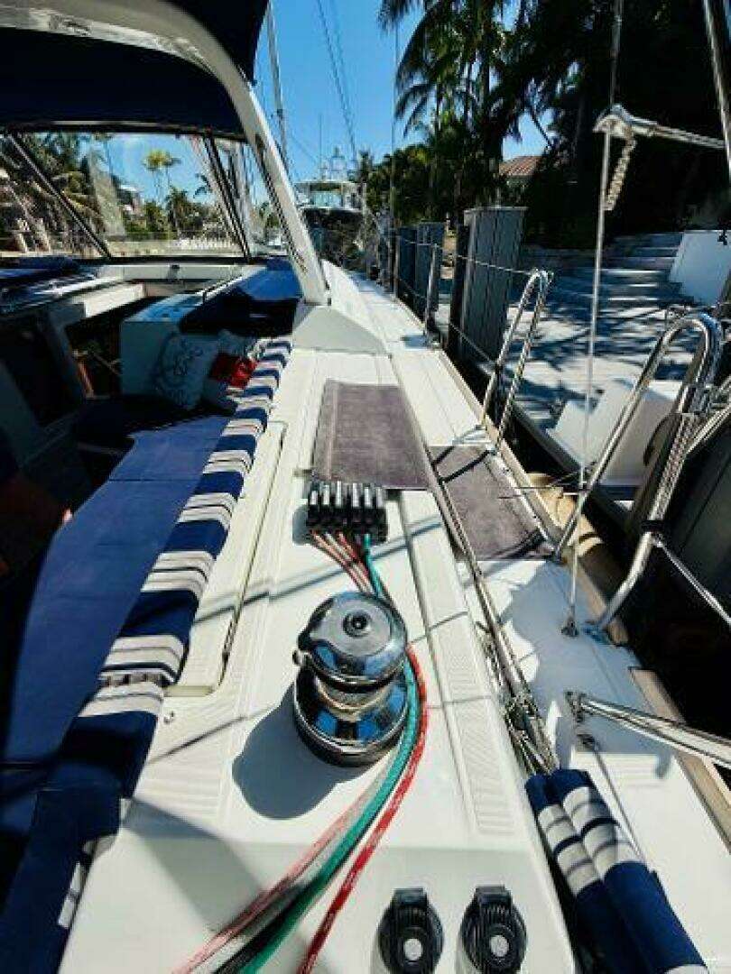 2015 Beneteau Oceanis 55 - Image 19