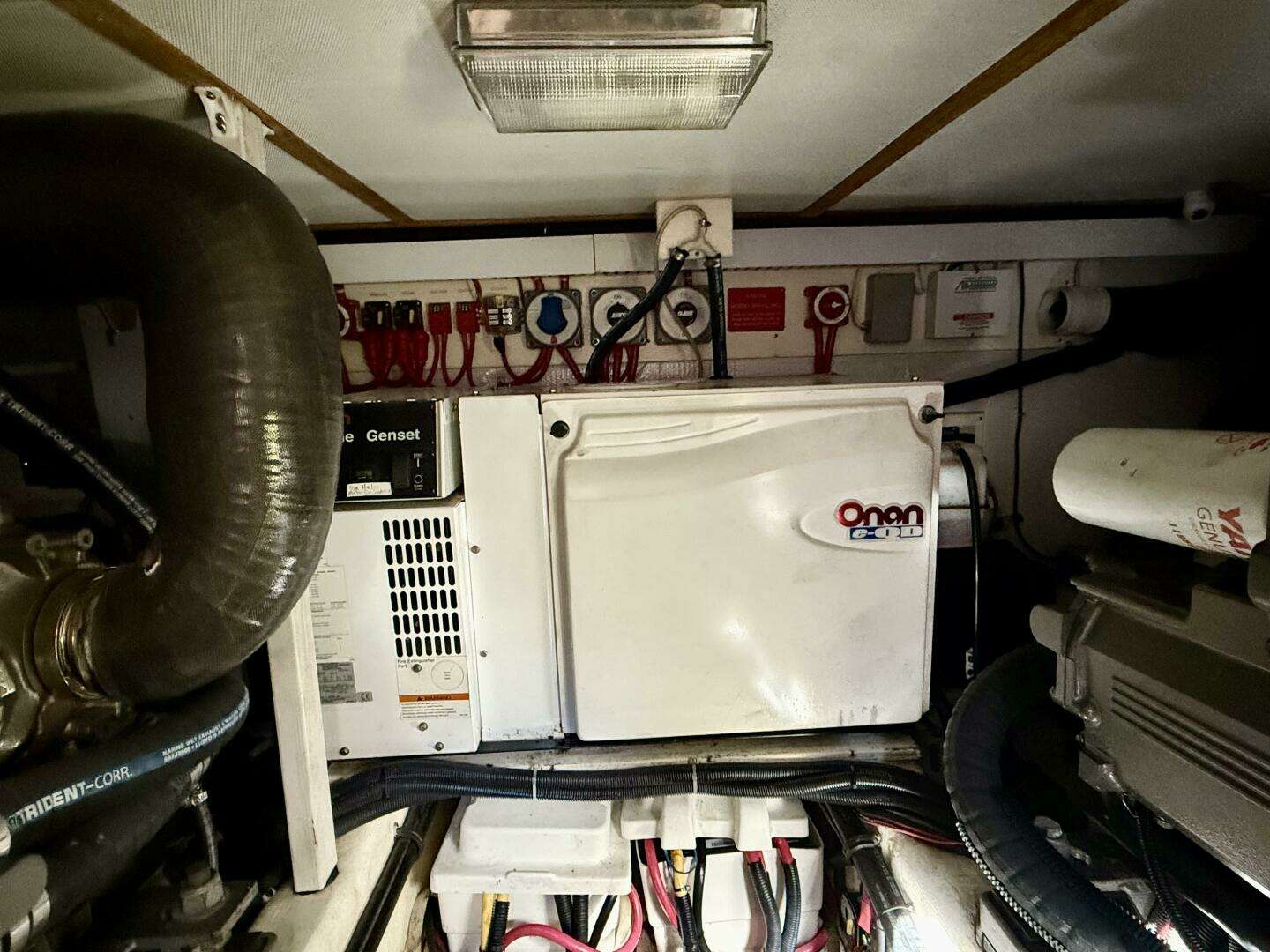 2006 Sabre 42 Sedan - Image 26