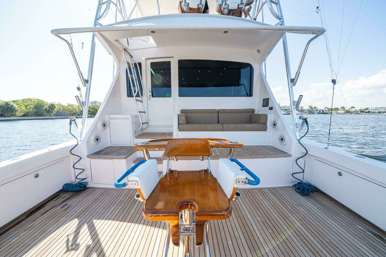 2006 Viking 68 Convertible - Image 59