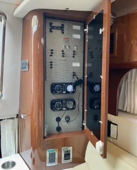 2014 Four Winns 355V 36