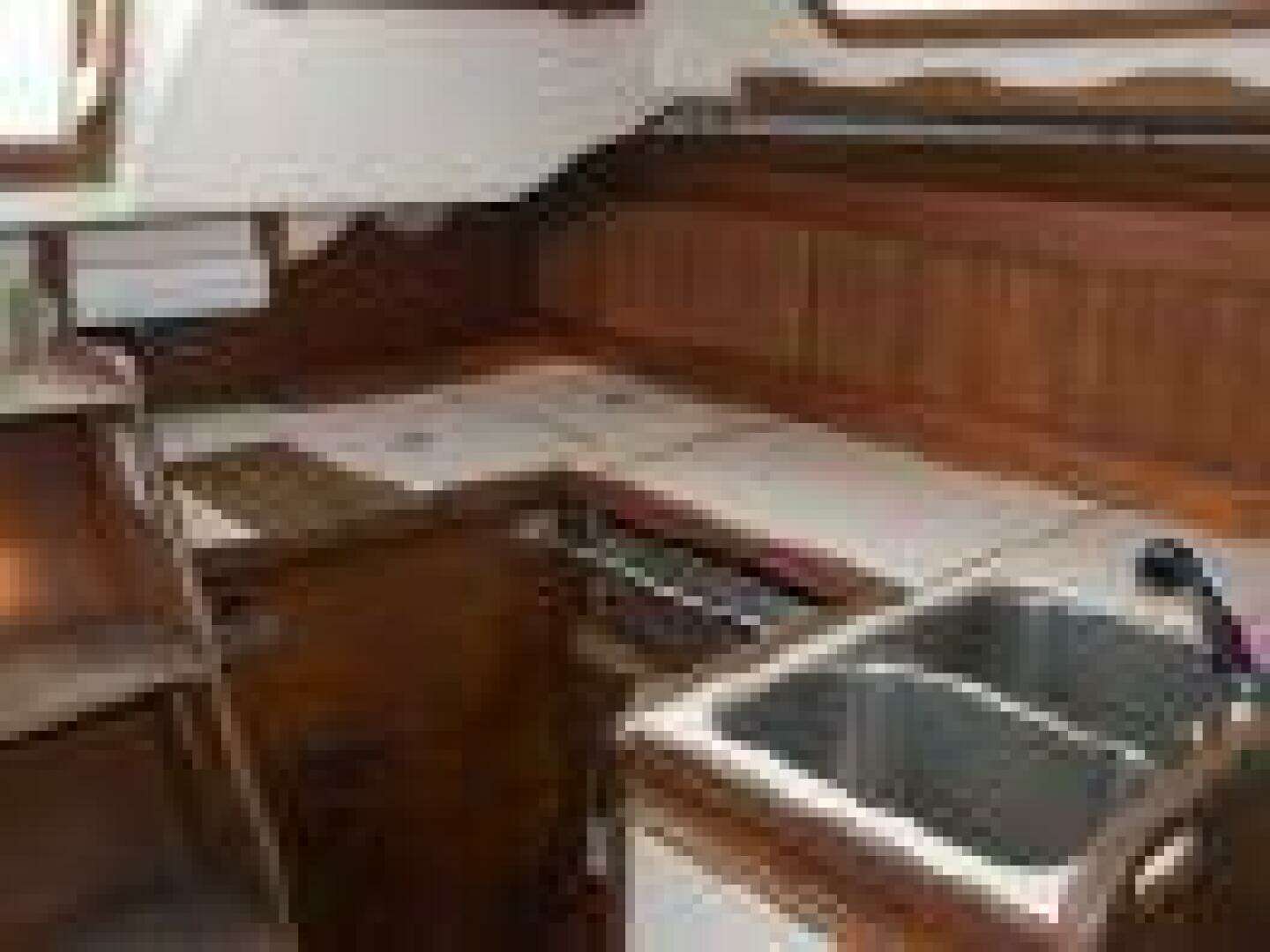 1994 Sabre 34 - Image 20