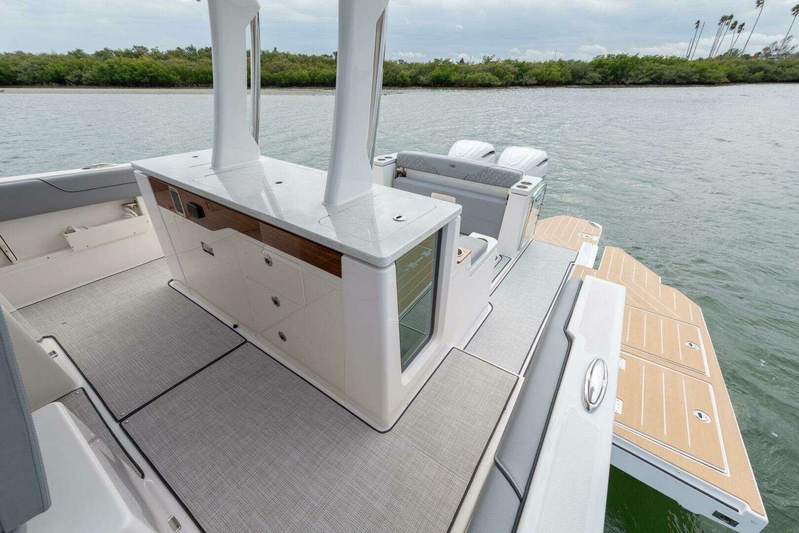 2026 Regal 34 SAV - Image 18