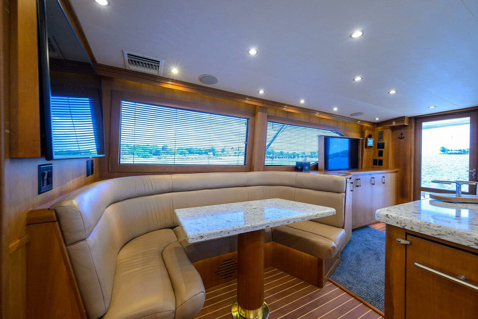 2001 Hatteras Convertible - Image 19