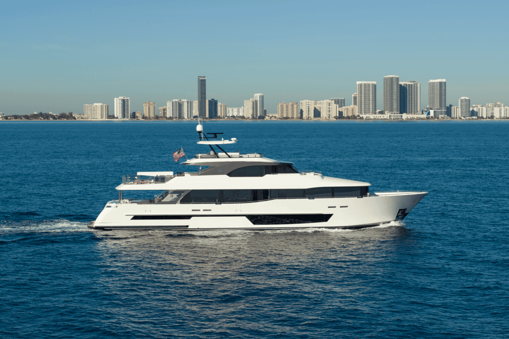 2027 Ocean Alexander 37L - Image 3