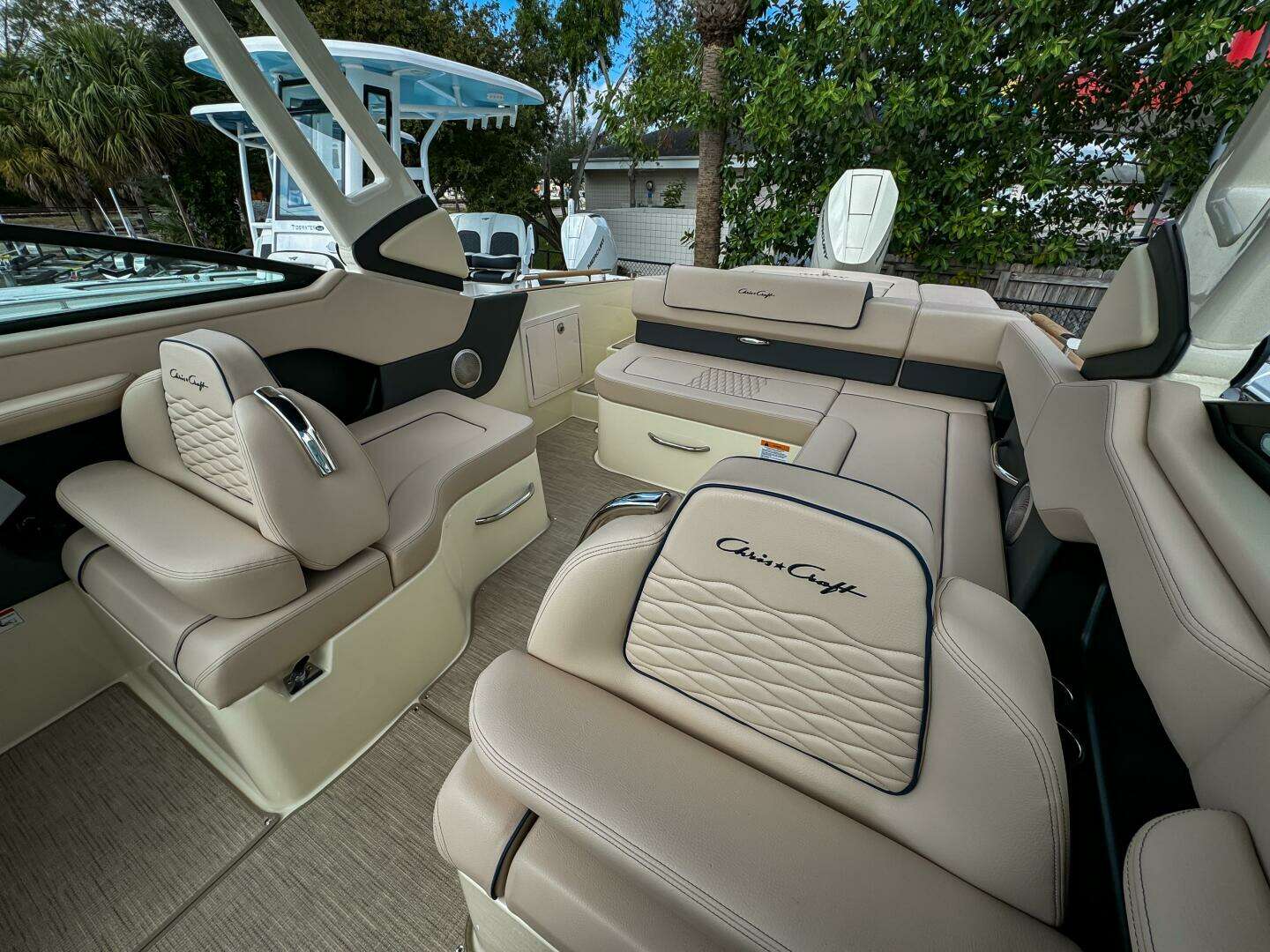 2026 Chris-Craft Sportster 28 - Image 25