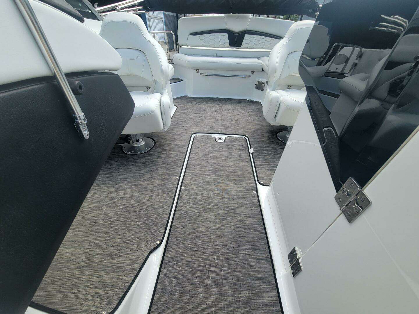 2022 Four Winns HD3 - Image 27