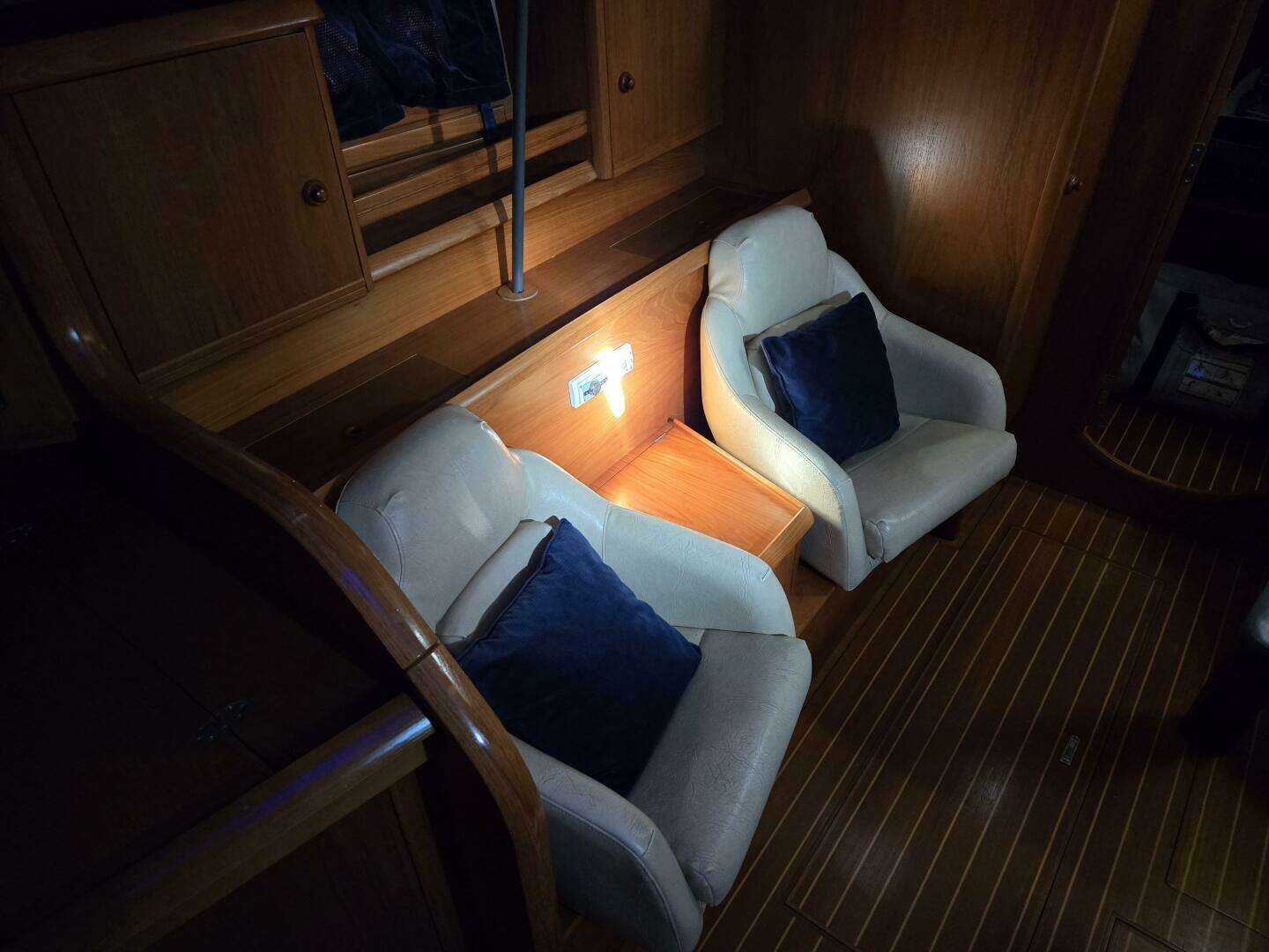 1998 Jeanneau Sun Odyssey 42 Atlantic Cruiser - Image 33