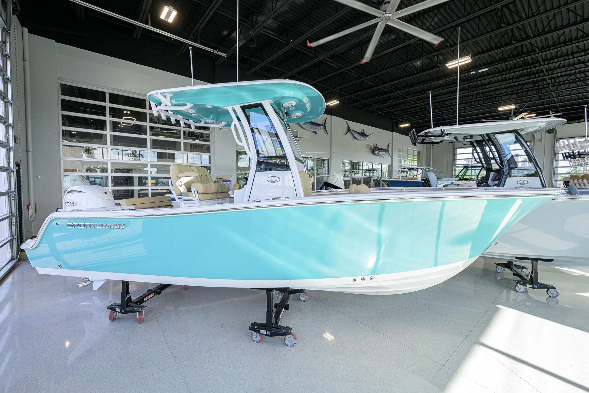 2026 Sportsman Open 212 Center Console