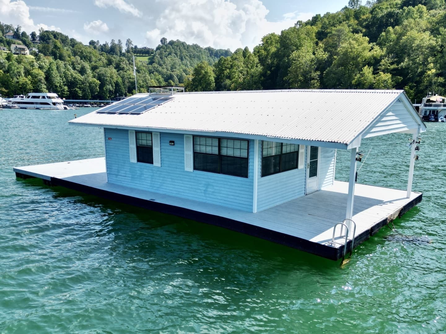 1978 Custom 18 x 24 Off-Grid Floating Cabin Approx 385sqft - Image 10