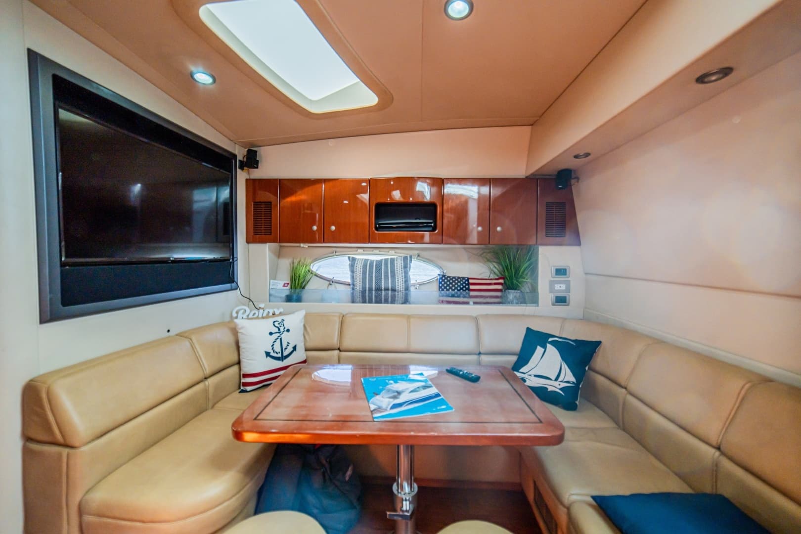 2008 Formula 45 Yacht - Image 46