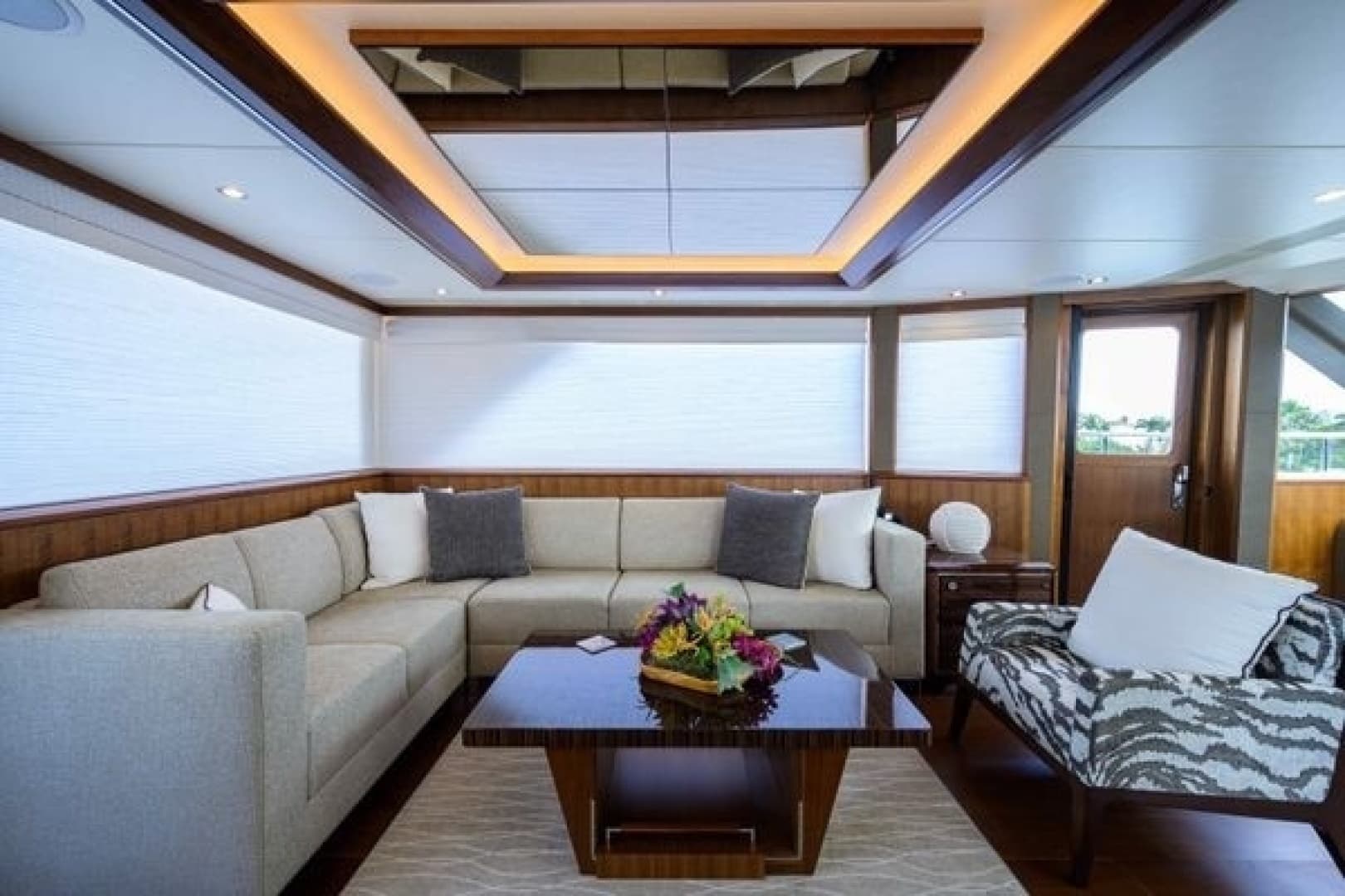 2019 Ocean Alexander Motoryacht 100 - Image 19