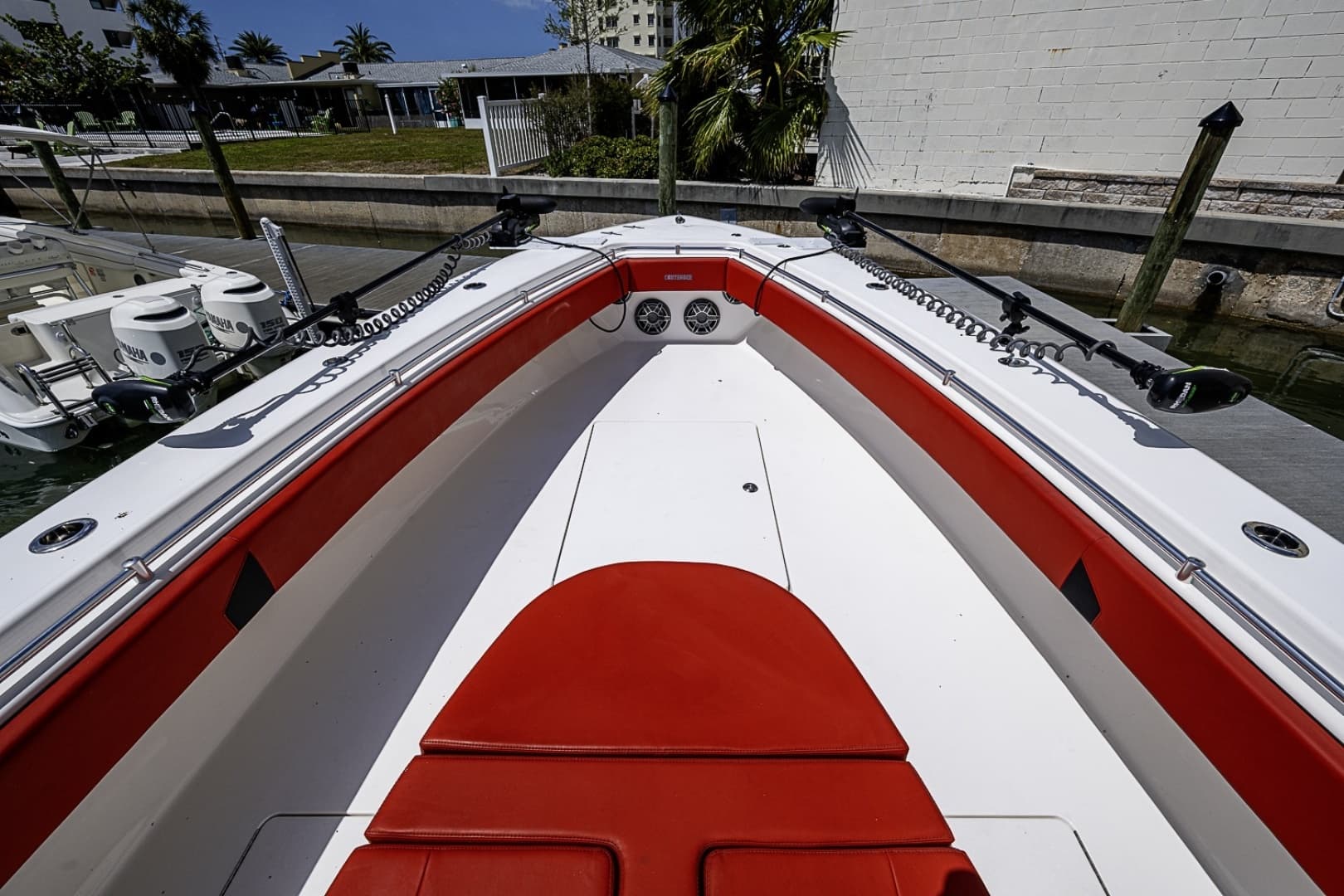 2021 Contender 44ST - Image 9