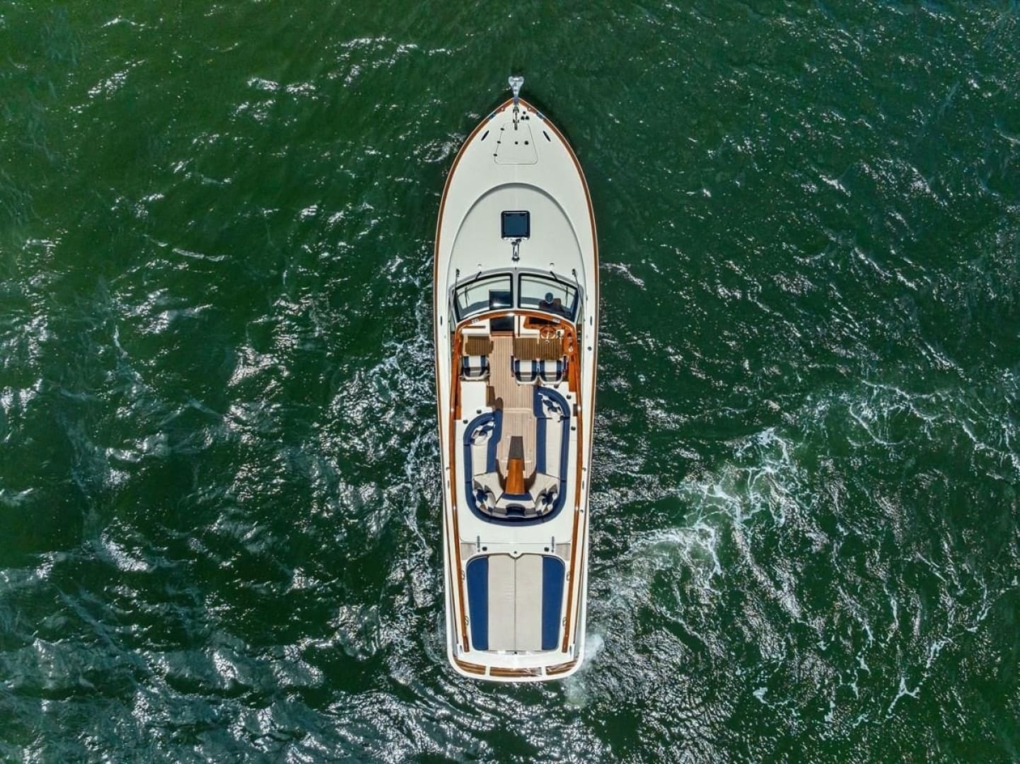 2008 Hinckley Talaria 38R - Image 6