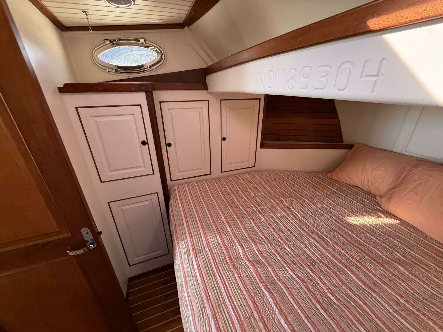 2006 Custom Mast & Mallet Thomas Point 40 - Image 37