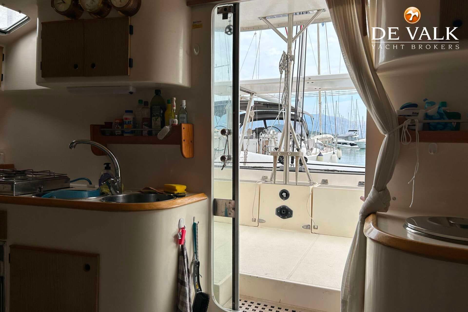 1992 Fountaine Pajot Antigua 37 - 27