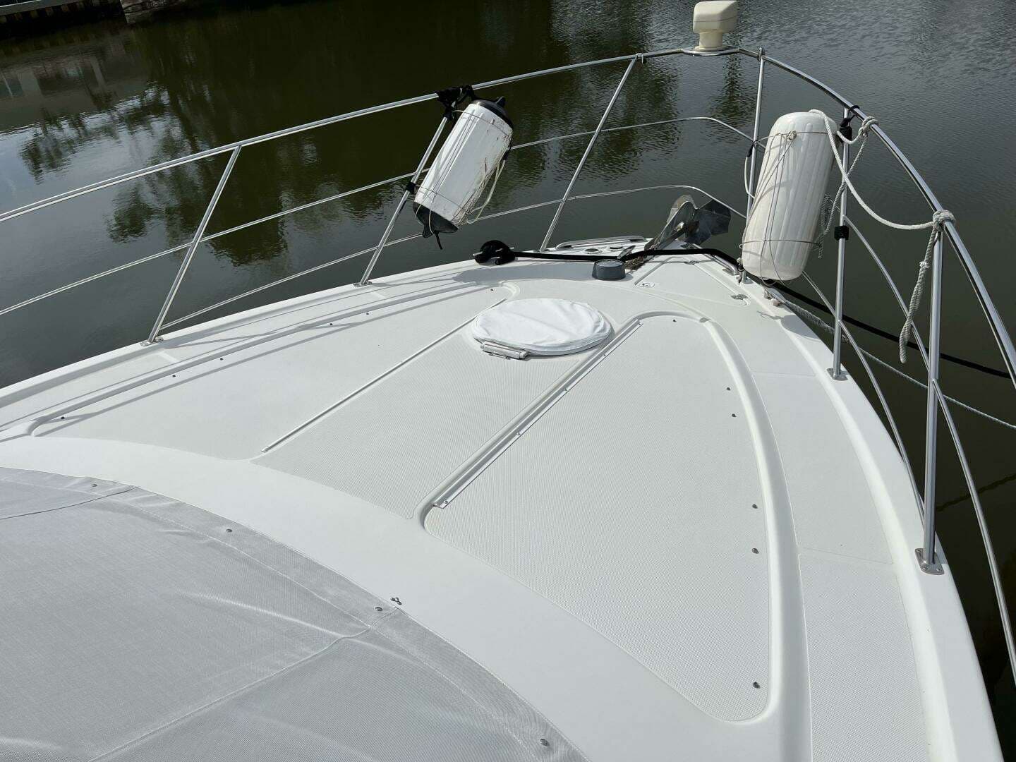 2005 Carver 396 - Image 57