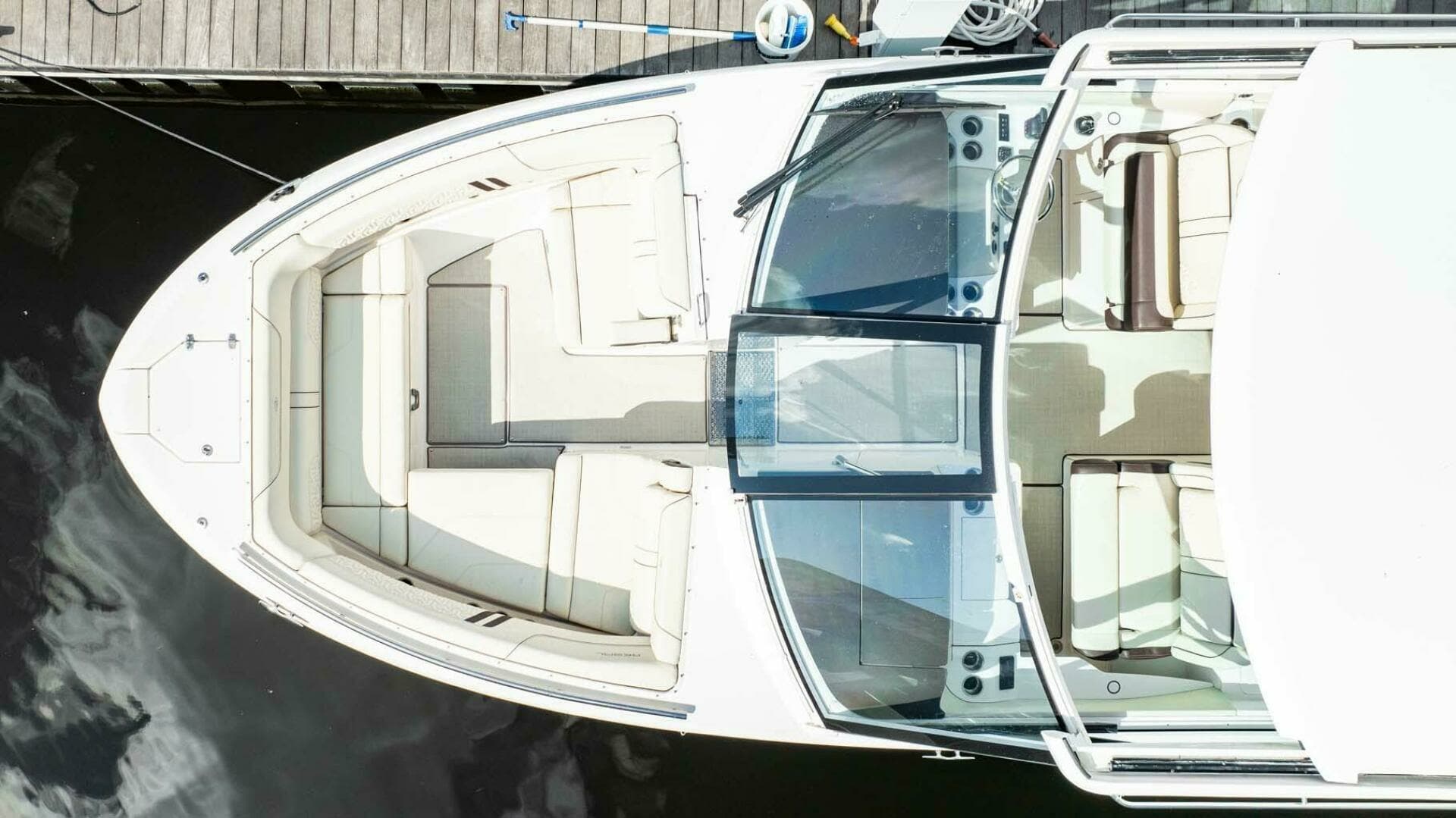 2022 Regal LX36 - Image 38