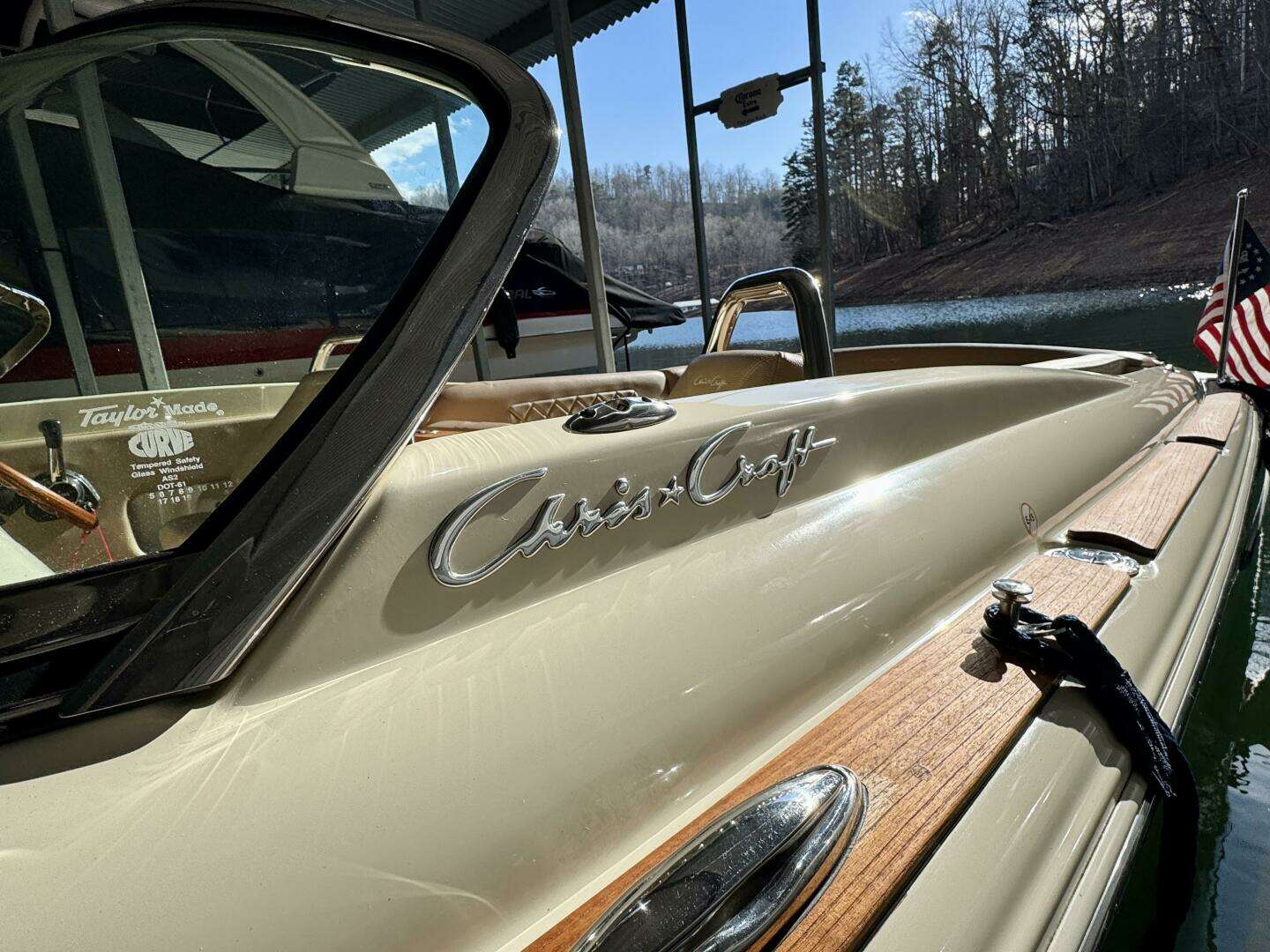 2018 Chris-Craft Launch 27 Heritage Trim Edition - Surf - Image 125