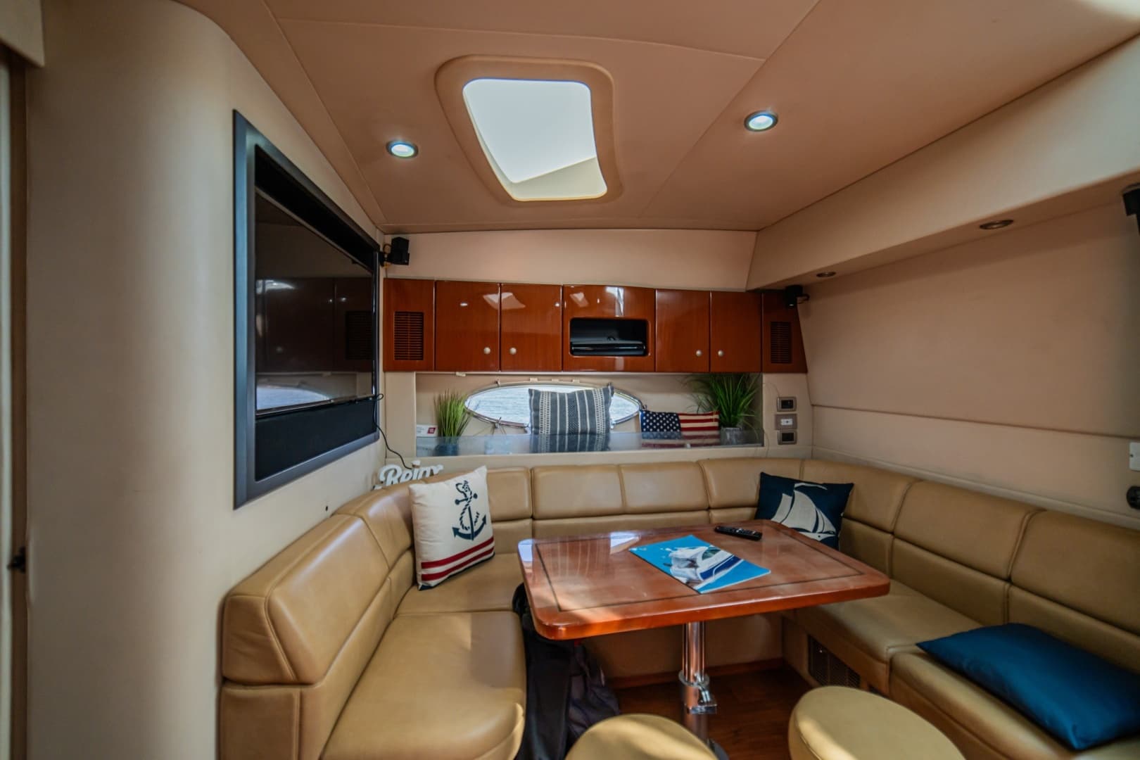 2008 Formula 45 Yacht - Image 44