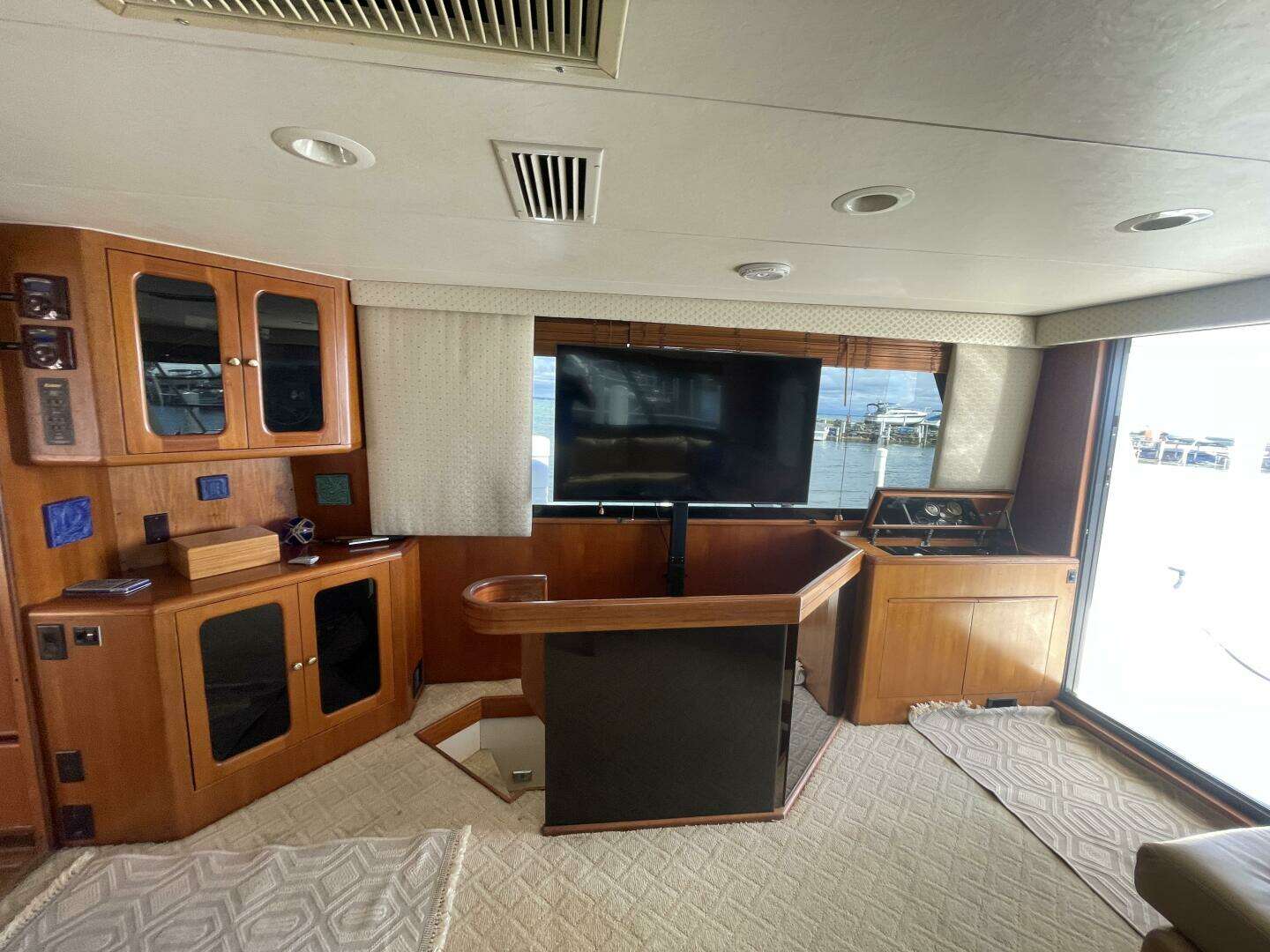 1993 Viking 50 Motor Yacht - Image 49
