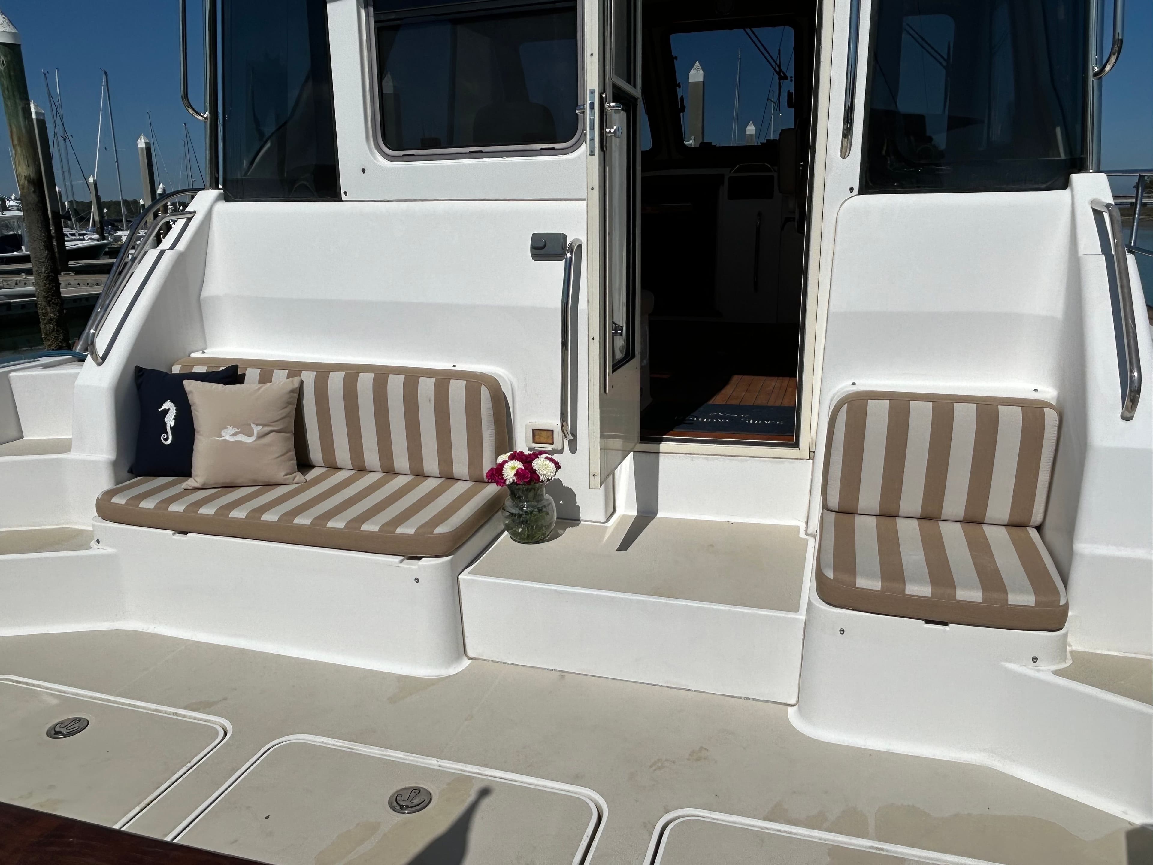 2004 Sabre 42 Express - 4