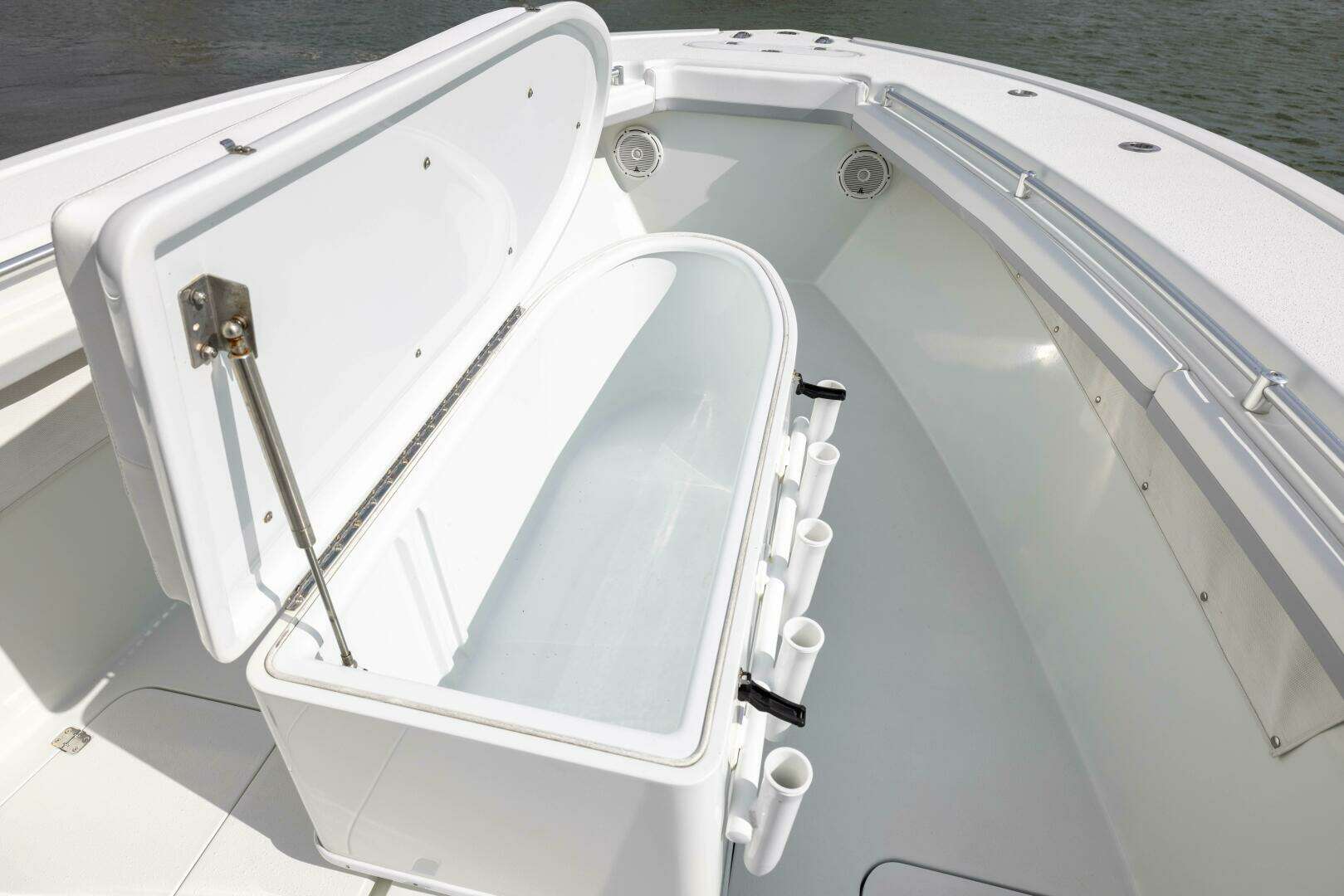2014 Yellowfin 32 Offshore - Image 10