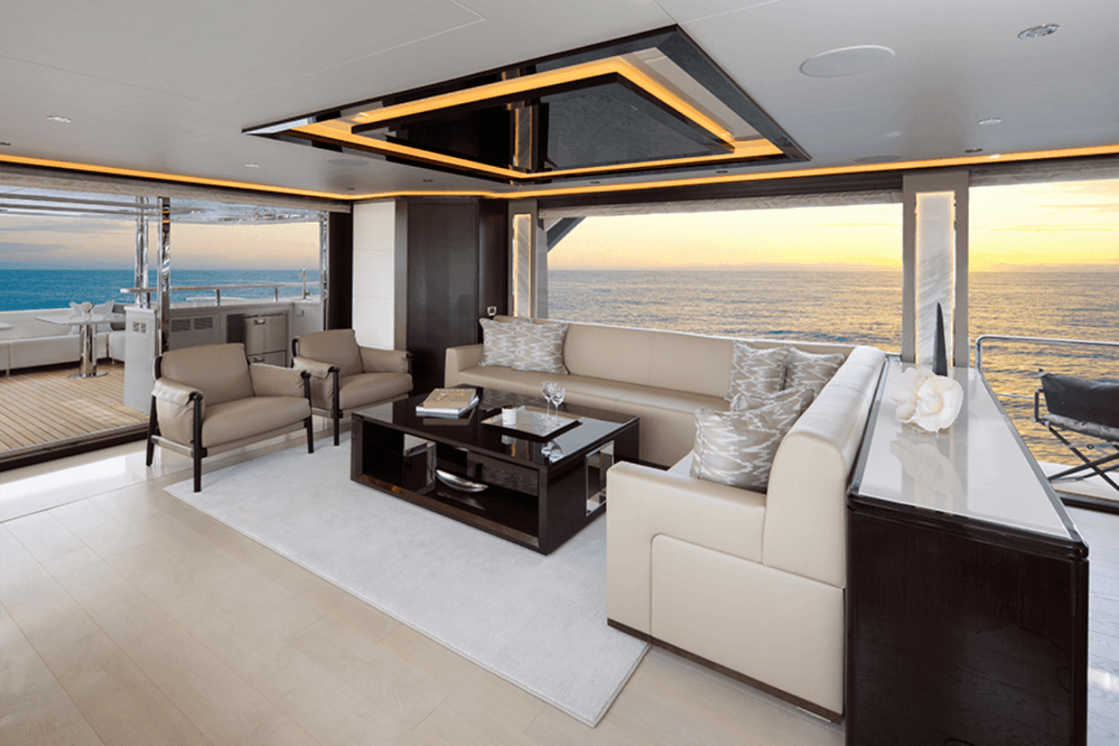 2027 Ocean Alexander 37L - Image 39