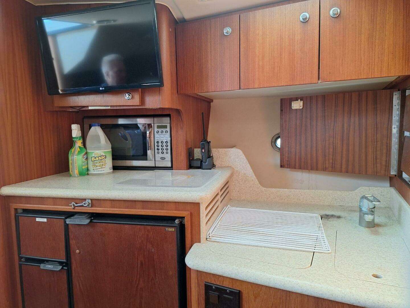 2002 Tiara Yachts 3500 Open - Image 12