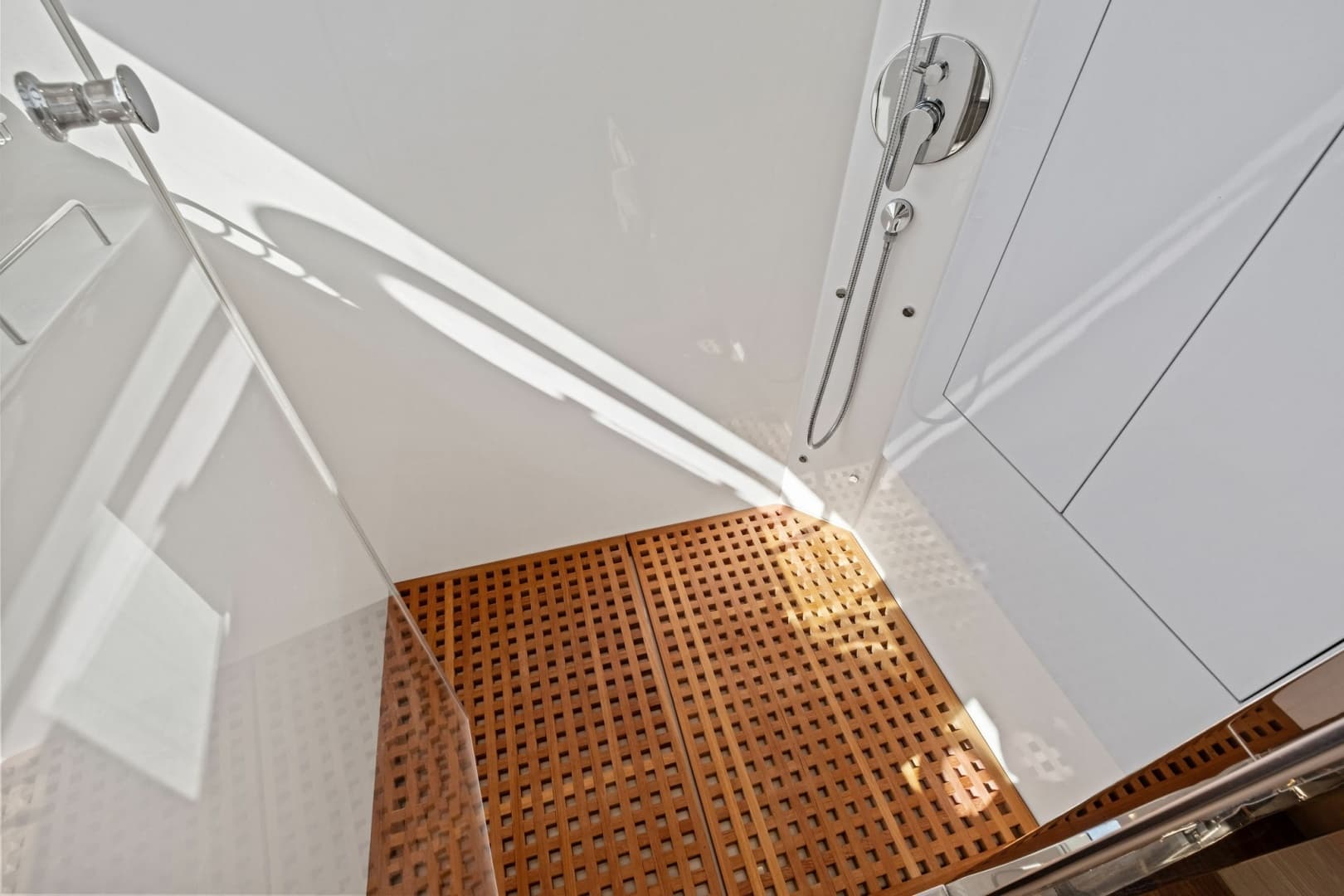 2022 Aquila 54 Yacht - Image 29