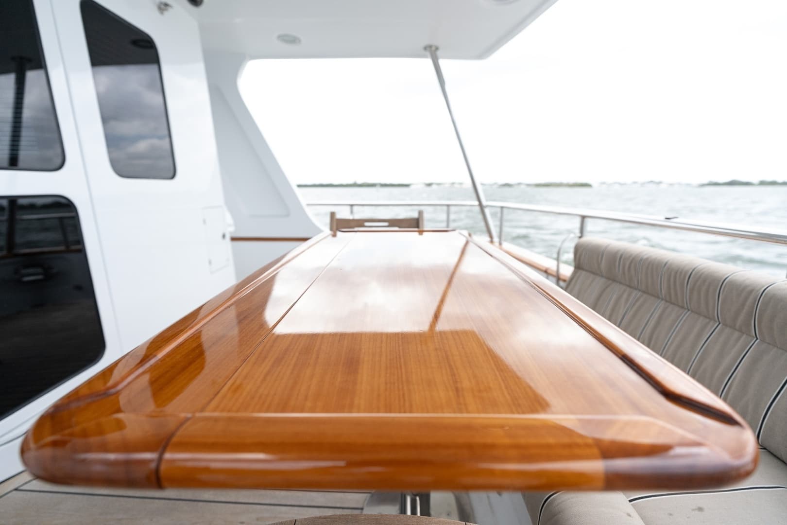 2015 Marlow Explorer 49E - Image 11