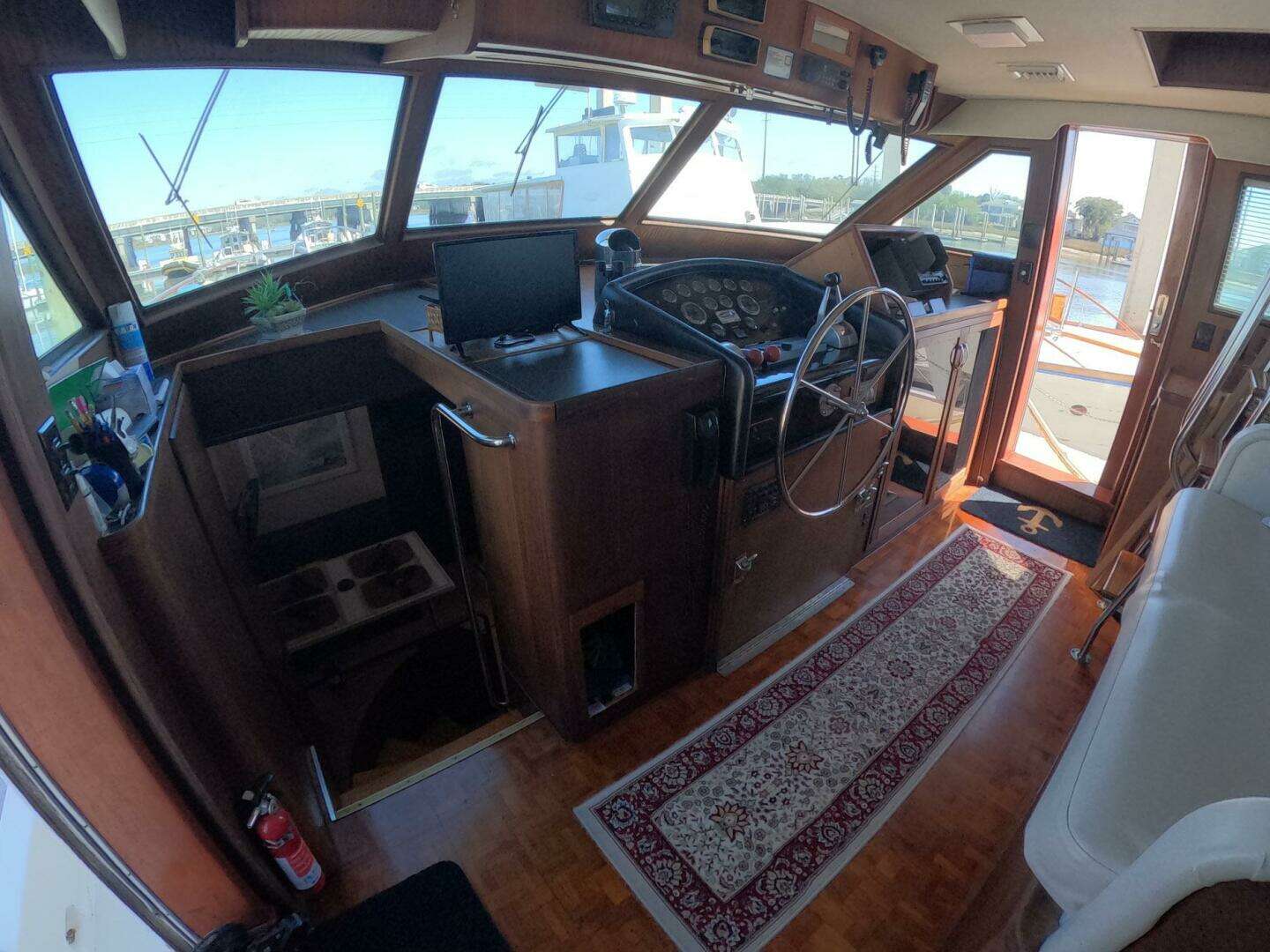 1987 Hatteras 54MY - Image 3