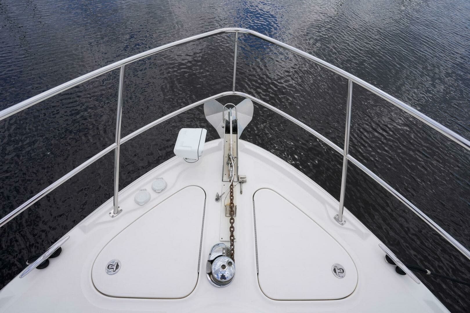 2010 Sea Ray 500 Sundancer - Image 29